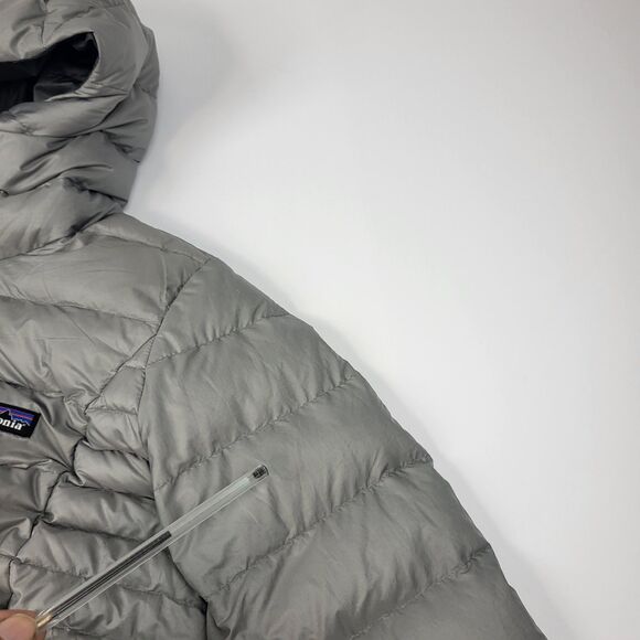 Patagonia Down Sweater Womens Hooded Pullover Jacket Kangaroo Pocket Gray Size M - Picture 6 of 16